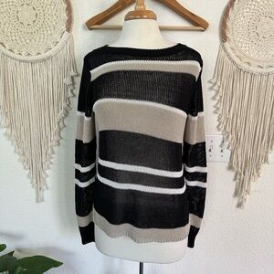 Ann Taylor Black and Tan  Knit Sweater small
